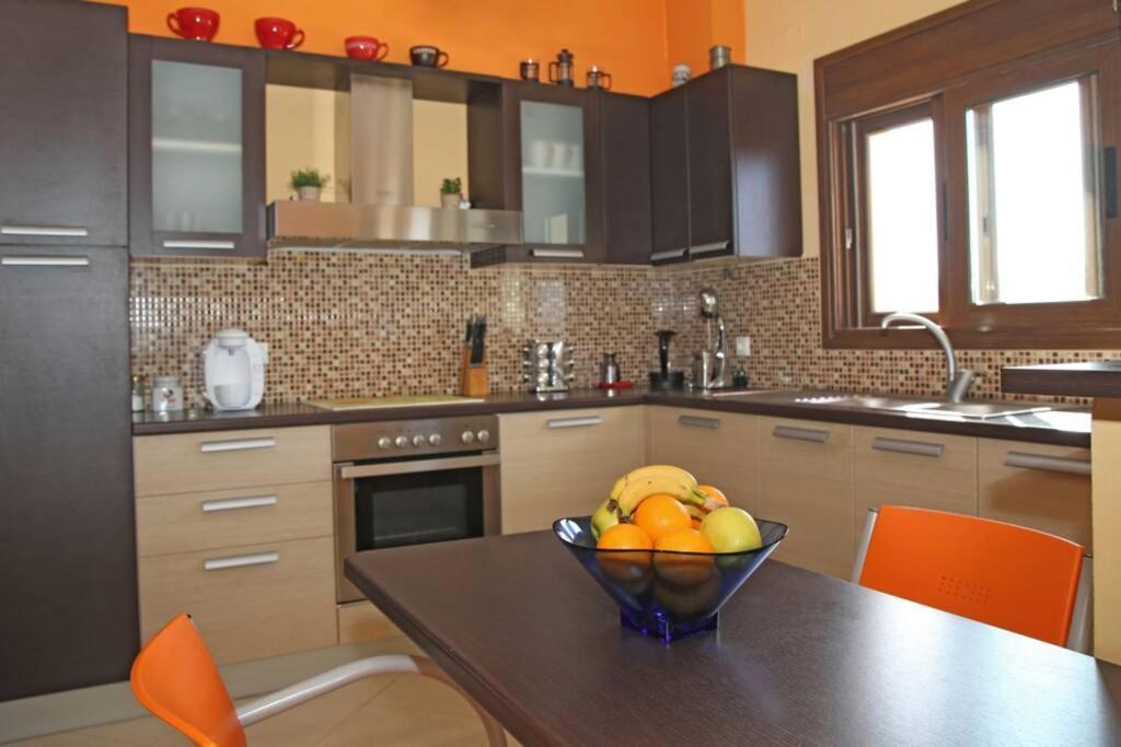 George'S Home Sitia  Exterior photo